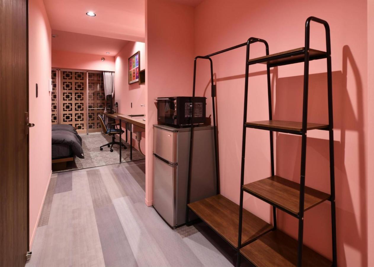 Hotel Pink Hibiscus Miyakojima  Extérieur photo