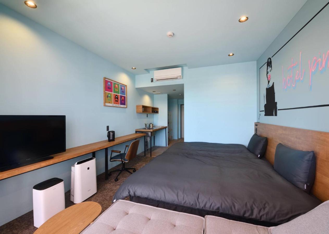 Hotel Pink Hibiscus Miyakojima  Extérieur photo